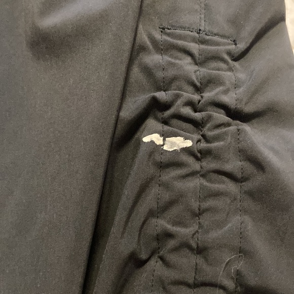 Athleta crop jogger pant street style athletic super light - Picture 3 of 4